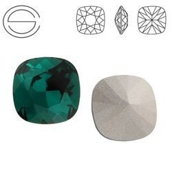4470 MM 10 Swarovski Square EMERALD F
