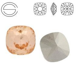 4470 MM 10 Swarovski Square LIGHT PEACH F